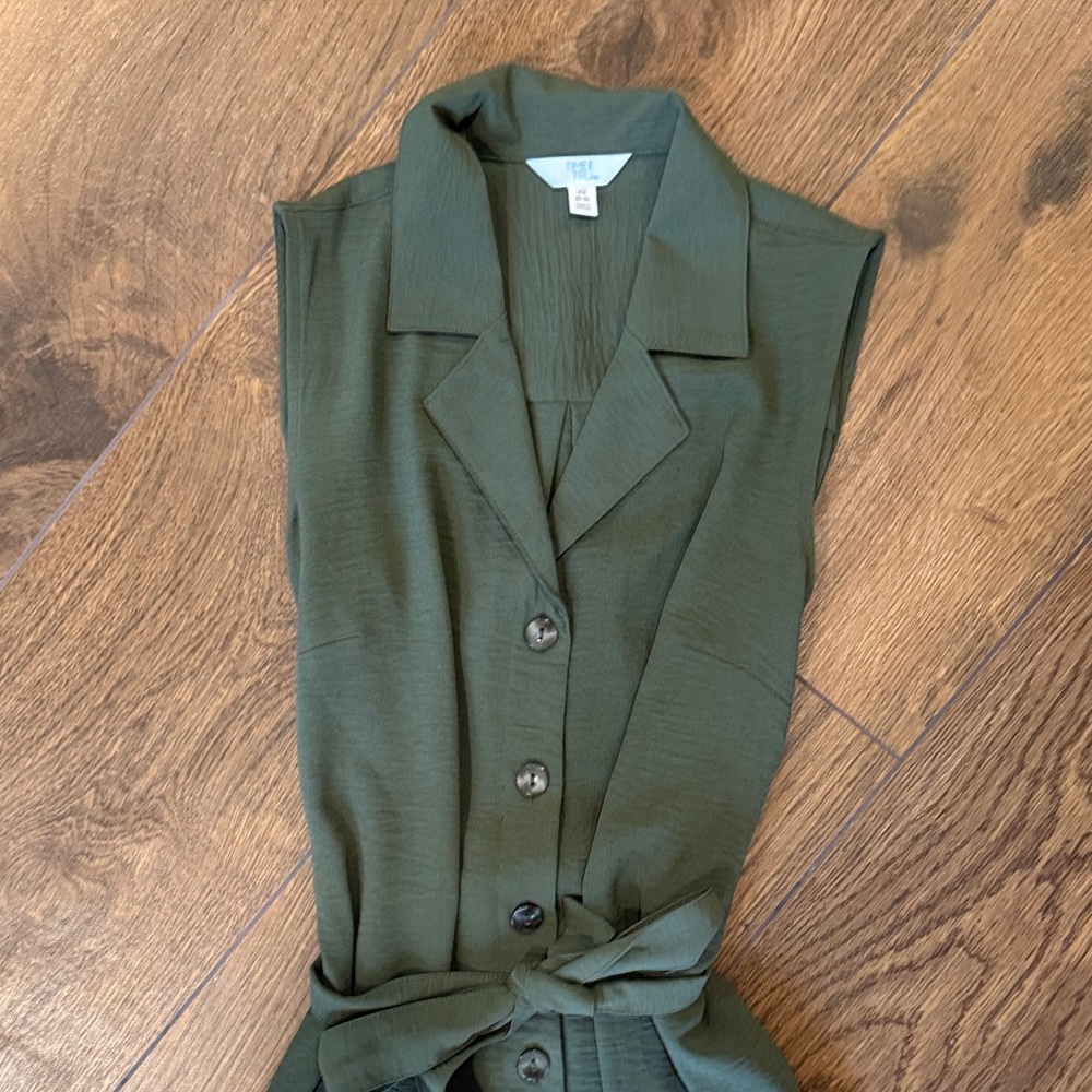 Sleeveless Button-Front Shirt Dress with Waist Tie - Olive Green Size-XS - Picture 2 of 4